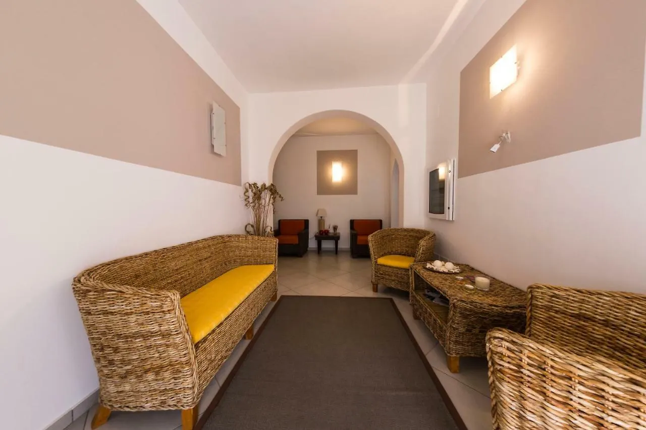 Albergo Moschella Lampedusa 2*,